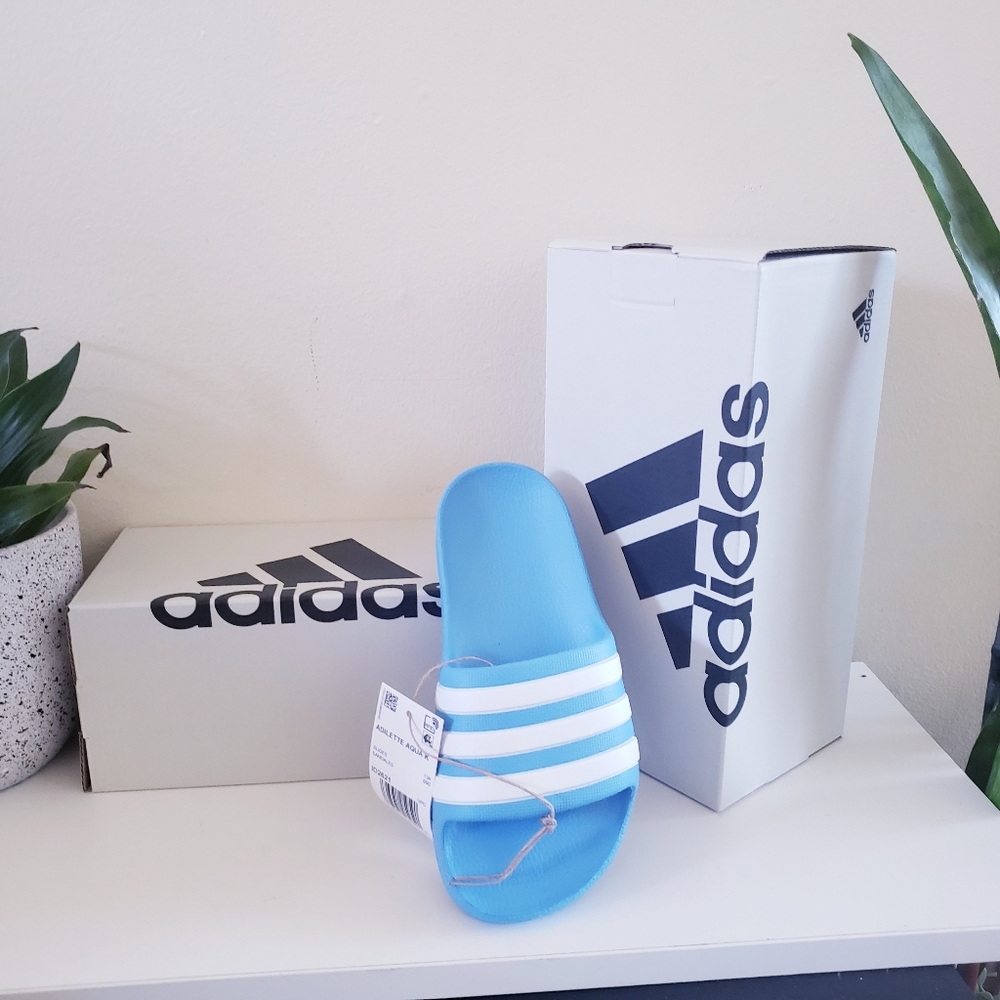 ADIDAS Youth NEW IN BOX Adilette AQUA K - Slides  2 Sizes Available Sz 13 & 1